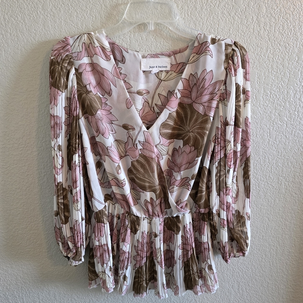 June & Hudson Pink and Cream Floral Top